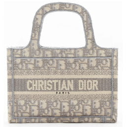Dior<br>
                                Book tote ミニバッグ